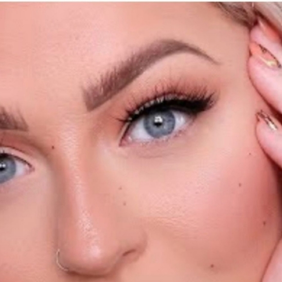 MAC Cosmetics Made To Wow Brow Kit Light Lingering Clear NIB - Picture 2 of 10